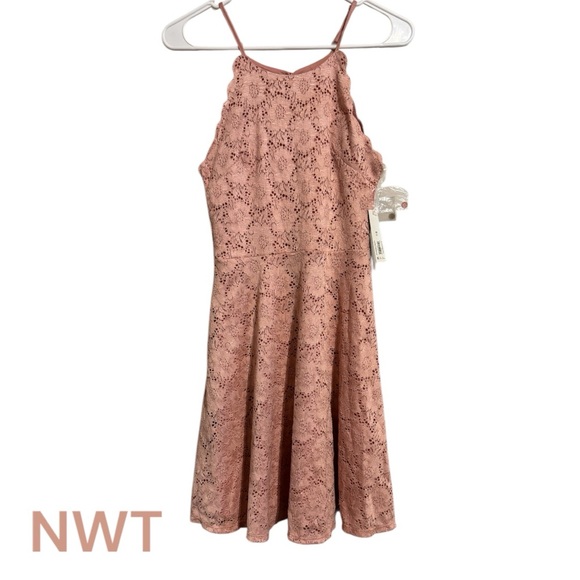 No Boundaries Dresses & Skirts - ❤️NWT  BLUSH LACE ADJUSTABLE STRAPS SUMMER DRESS  XSMALL   #CL
